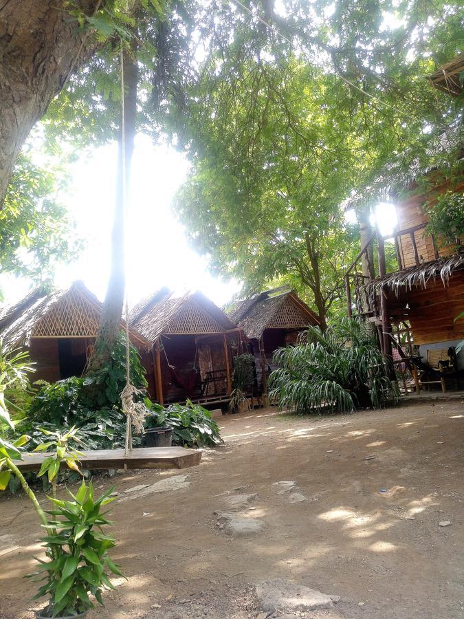 Отель Easy Huts Ко-Ланта Экстерьер фото