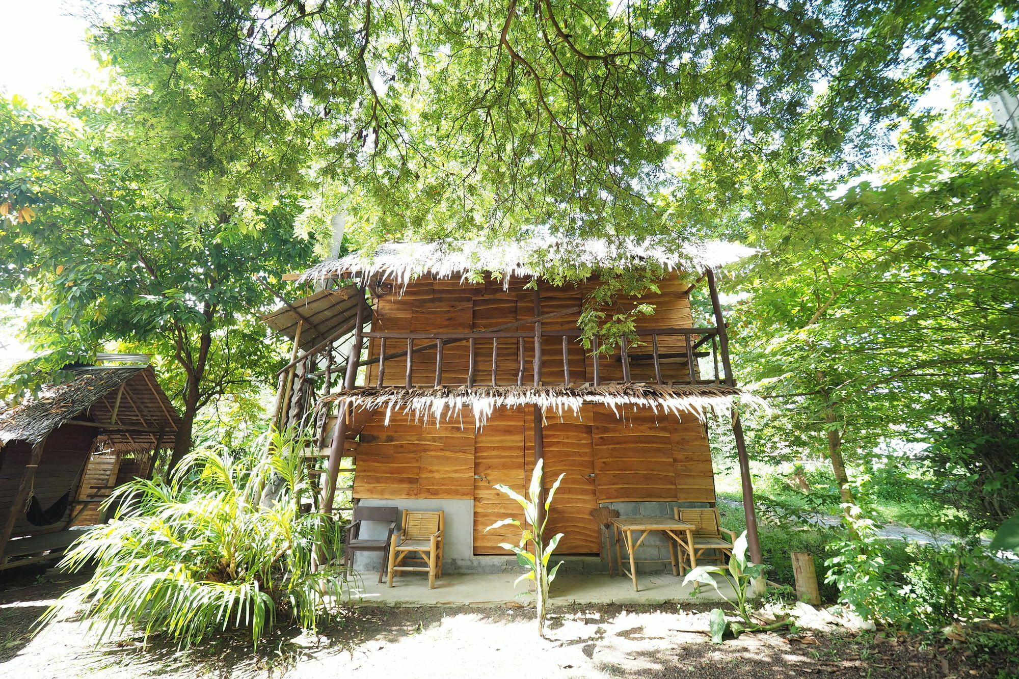 Отель Easy Huts Ко-Ланта Экстерьер фото