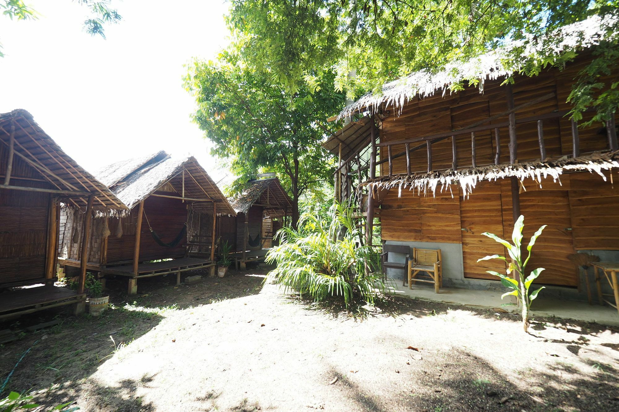 Отель Easy Huts Ко-Ланта Экстерьер фото